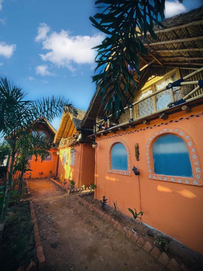 Spykee Spot Hampi Otel Dış mekan fotoğraf